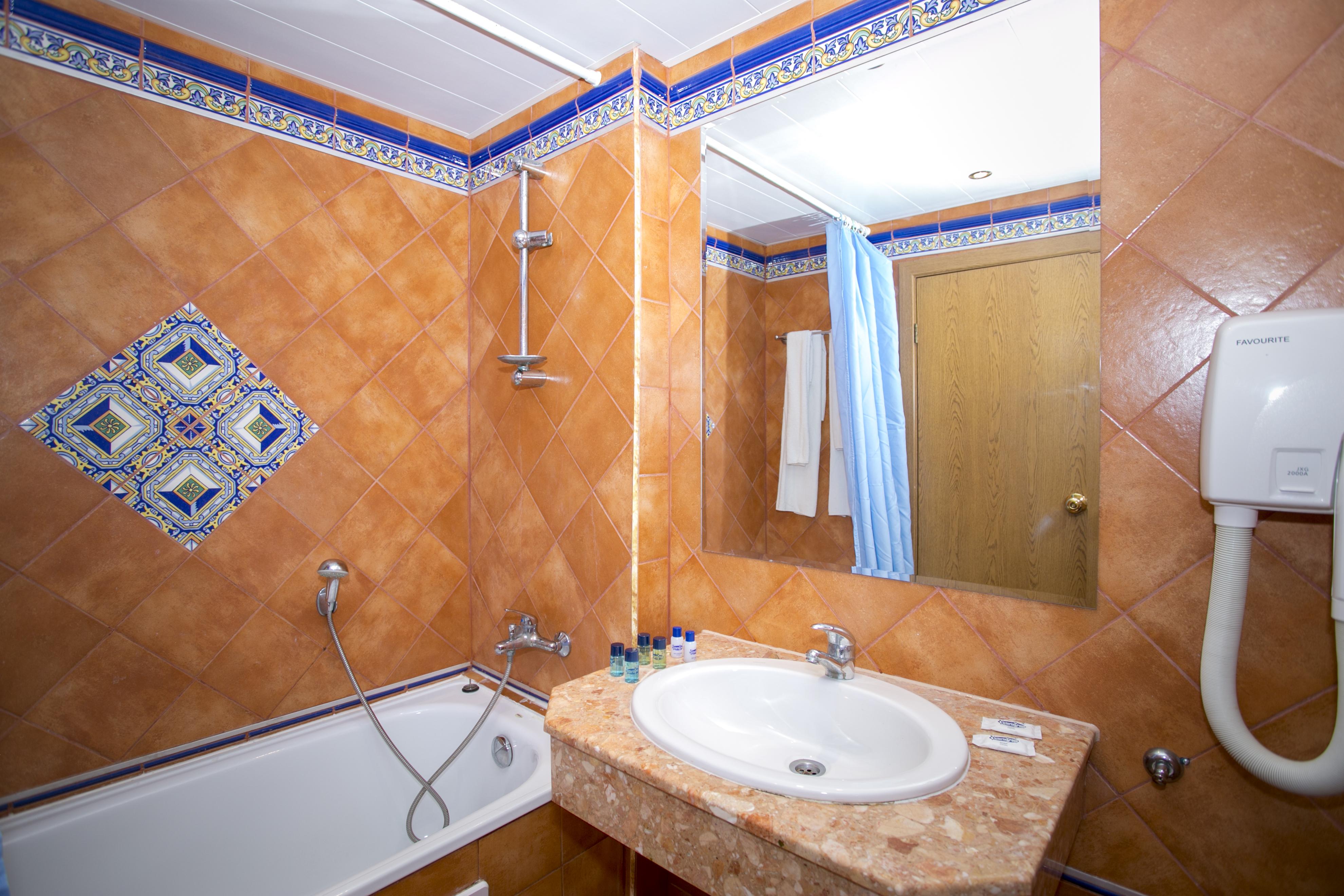 Atrium Beach Hotel Elenite Esterno foto