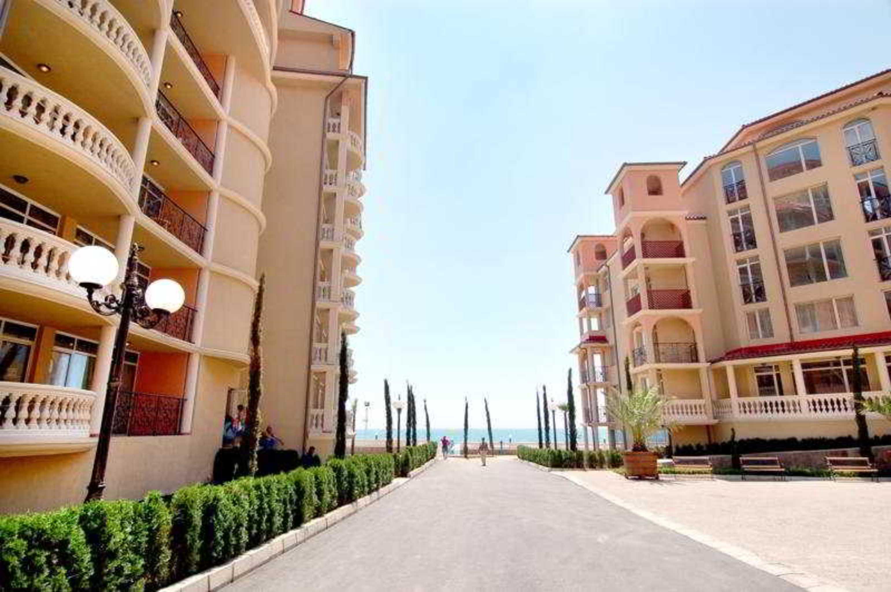 Atrium Beach Hotel Elenite Esterno foto