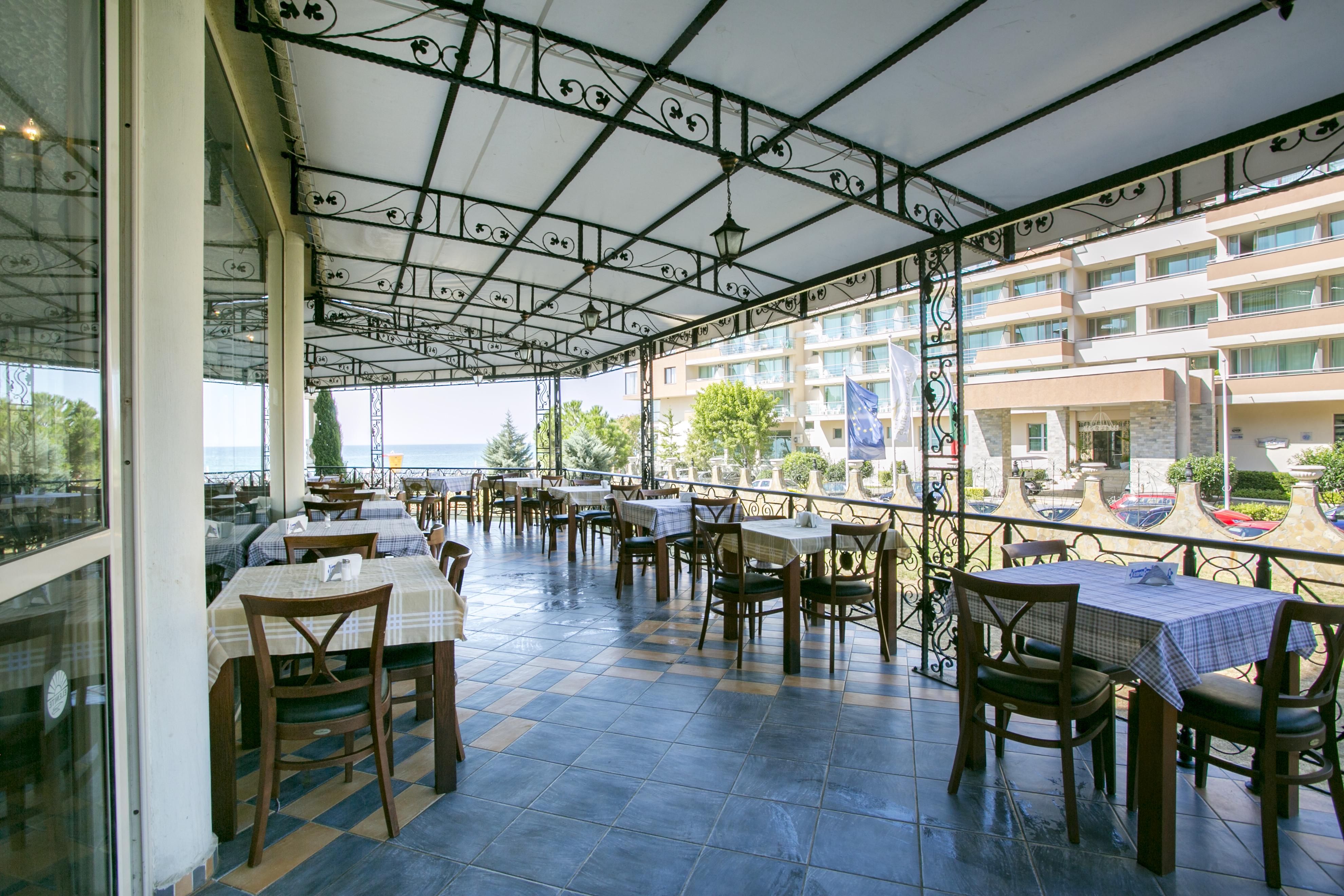 Atrium Beach Hotel Elenite Esterno foto