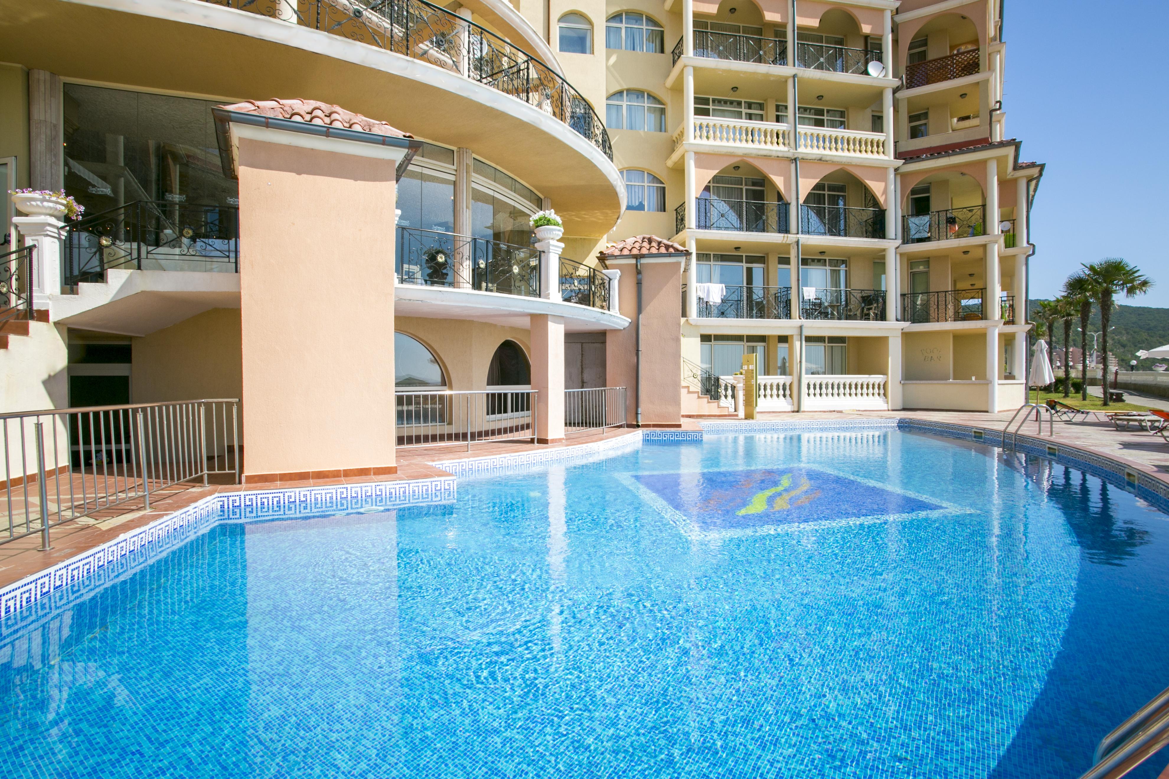 Atrium Beach Hotel Elenite Esterno foto