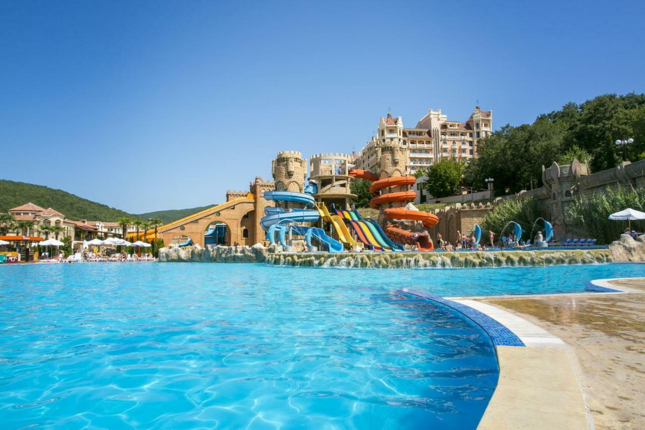 Atrium Beach Hotel Elenite Esterno foto